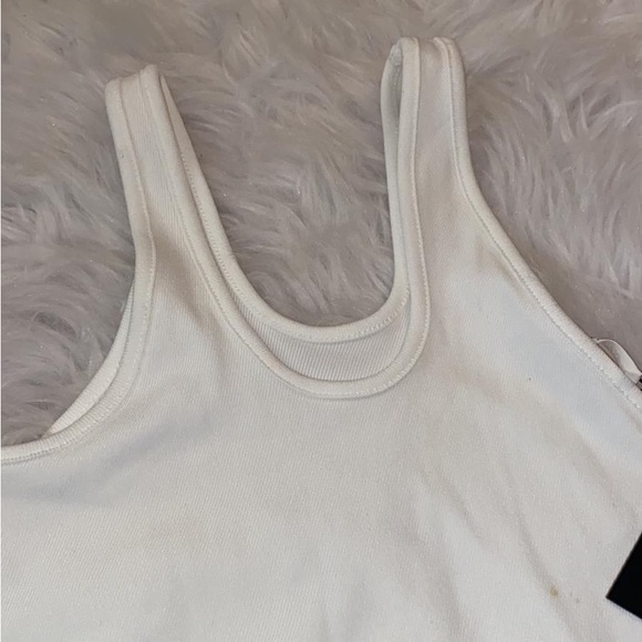 OFF WHITE SLEEVELESS RIBBED BODYSUIT - Picture 3 of 8